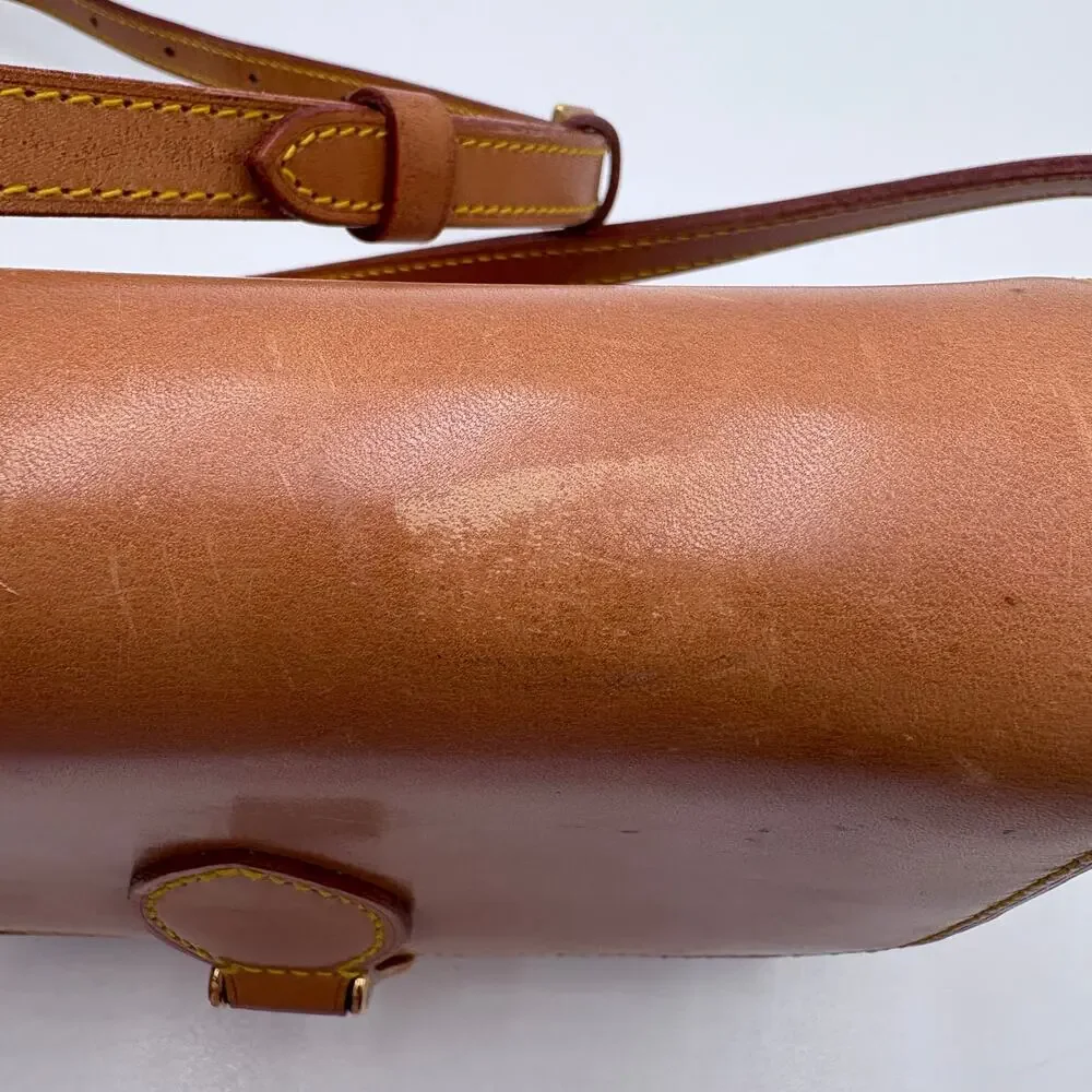 Authenticated Louis Vuitton Nomad Saint Cloud SM - Picture 7 of 9